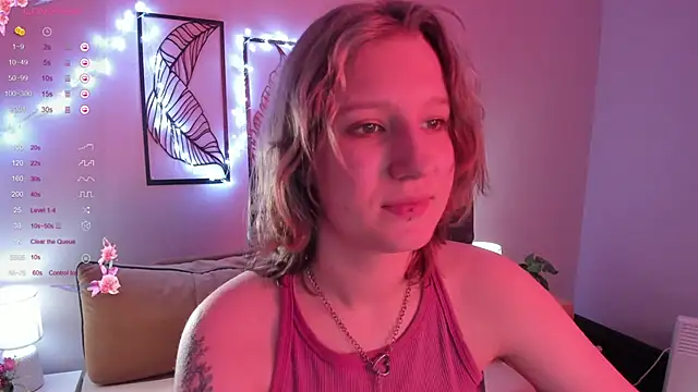 Hailey Foxy online show from November 26, 8:58 am