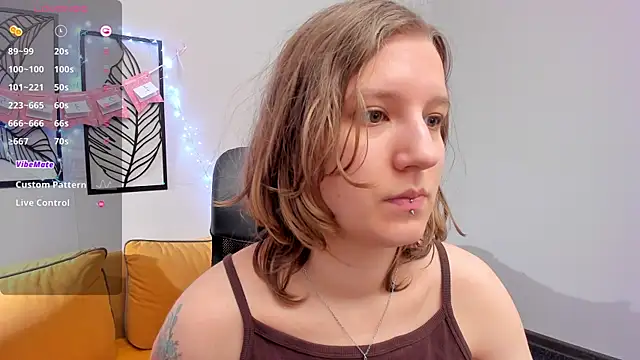 Hailey Foxy online show from January 9, 8:54 am
