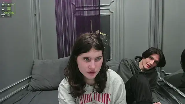 Snapshot of ViviaraNGendy chatting on October 31, 3:41 pm ViviaraNGendy online show from October 31, 3:41 pm