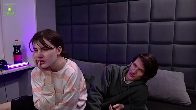 Snapshot of ViviaraNGendy chatting on October 7, 3:24 pm ViviaraNGendy online show from October 7, 3:24 pm