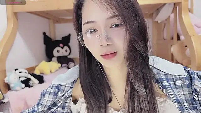 Sue101010 online show from October 20, 1:22 pm