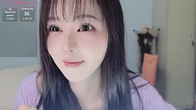 Sue101010 online show from January 16, 2:32 pm