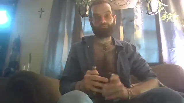 hungspundick1 online show from November 17, 1:04 pm