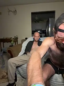 Snapshot of hungspundick1 chatting on October 14, 4:02 am hungspundick1 online show from October 14, 4:02 am