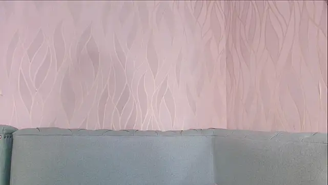 mia scot online show from September 19, 11:58 am