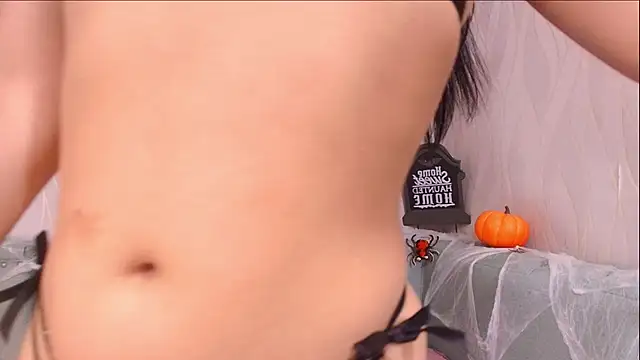 mia scot online show from October 26, 11:54 am