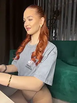 LittleFox    online show from March 20, 6:36 am