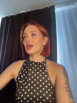 LittleFox    online show from June 17, 6:13 am