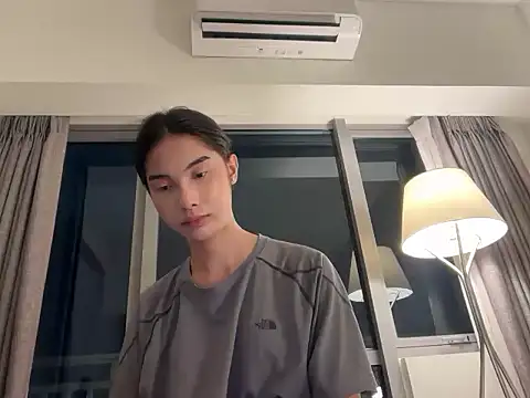 yourladycess  online show from February 11, 1:00 pm