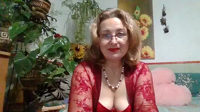 Snapshot of ZhannaLove480 chatting on October 17, 5:22 am ZhannaLove480 online show from October 17, 5:22 am