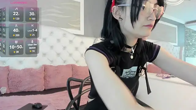Snapshot of naomi_cooper__ chatting on September 24, 2:01 pm naomi cooper online show from September 24, 2:01 pm