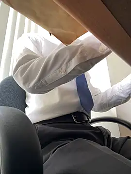 Daddygarry online show from March 5, 6:10 am