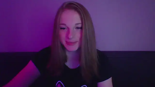 Snapshot of Star_Girlish chatting on November 4, 7:06 pm Star Girlish online show from November 4, 7:06 pm