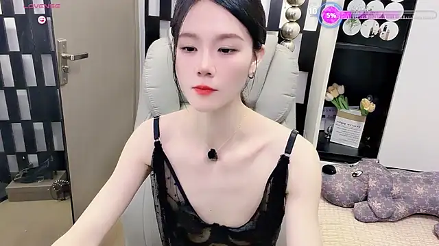 Yueyue-MM online show from June 15, 3:01 pm