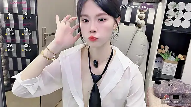 Yueyue-MM online show from April 30, 12:56 pm