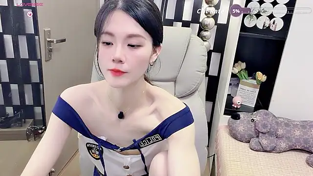 Yueyue-MM online show from June 4, 2:44 pm