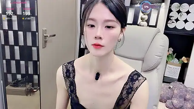 Yueyue-MM online show from May 11, 2:35 am