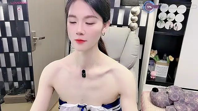 Yueyue-MM online show from June 21, 2:28 am