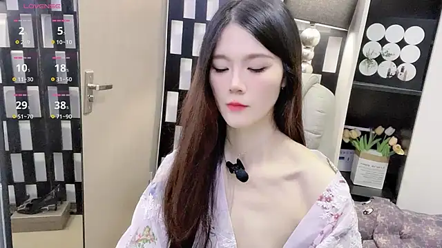 Yueyue-MM online show from November 29, 2:12 am