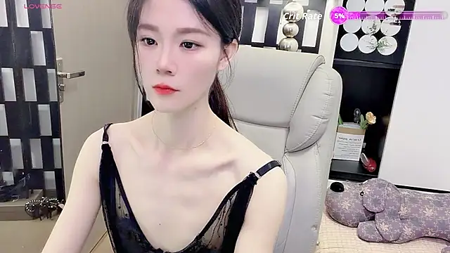 Yueyue-MM online show from June 26, 1:55 am