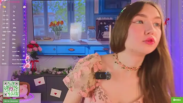 ElfredaTupy online show from March 17, 8:34 pm