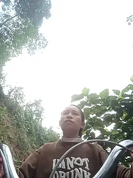 simi-lucy online show from December 17, 12:59 am