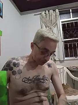 dinho carioca online show from January 13, 11:08 pm