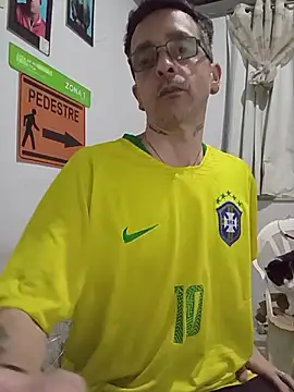 dinho carioca online show from December 4, 4:33 am