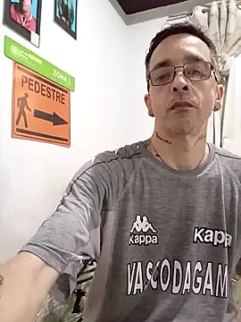 dinho carioca online show from November 3, 2:53 pm