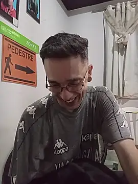 dinho carioca online show from November 12, 1:48 pm