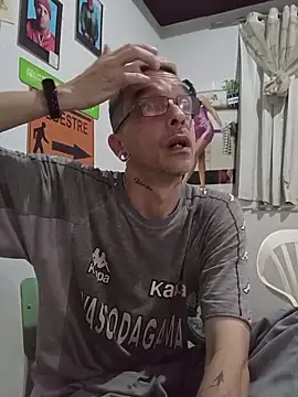 dinho carioca online show from April 13, 6:56 pm