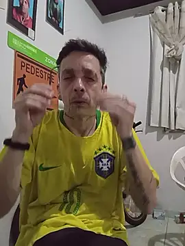 dinho carioca online show from December 5, 7:51 am