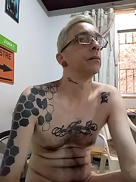 dinho carioca online show from January 16, 1:37 pm