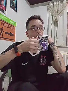 dinho carioca online show from November 18, 9:56 am