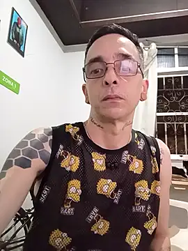 Snapshot of dinho_carioca chatting on September 22, 8:37 pm dinho carioca online show from September 22, 8:37 pm