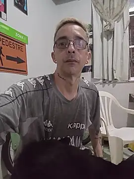 dinho carioca online show from April 12, 9:34 am