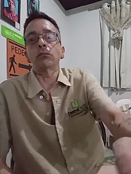 dinho carioca online show from December 17, 12:10 pm