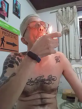 dinho carioca online show from January 12, 1:56 am