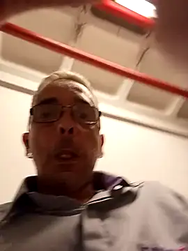 dinho carioca online show from March 10, 5:28 pm