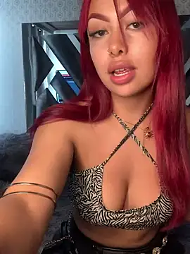Snapshot of Laila_Pink chatting on October 6, 7:36 pm Laila Pink online show from October 6, 7:36 pm