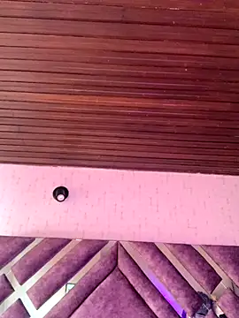 Laila Pink online show from November 8, 6:44 pm