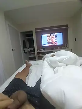 andrerj22 online show from September 9, 1:42 pm