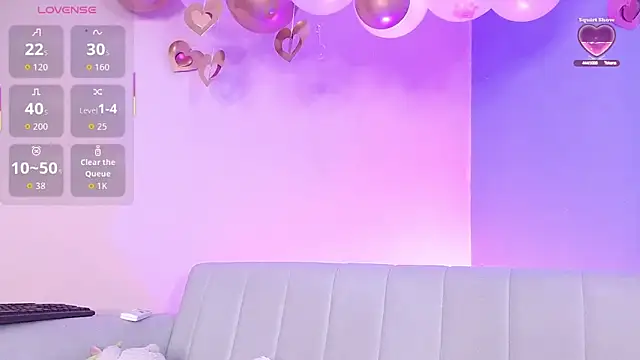 Snapshot of lourdes_moon22 chatting on November 30, 1:45 pm lourdes moon22 online show from November 30, 1:45 pm