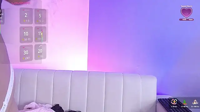 Snapshot of lourdes_moon22 chatting on December 3, 12:04 pm lourdes moon22 online show from December 3, 12:04 pm