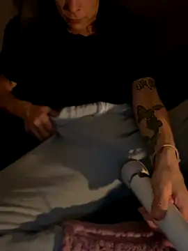 d3luluxx online show from October 20, 6:04 am