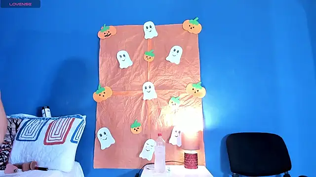 Grettel w online show from November 4, 7:28 pm