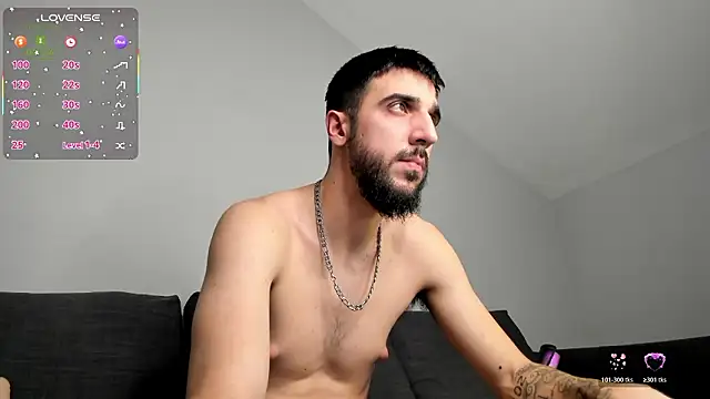 Zeyn Edwards online show from February 1, 5:22 pm