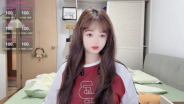 Snapshot of DDDDDoremi chatting on October 5, 2:02 am DDDDDoremi online show from October 5, 2:02 am