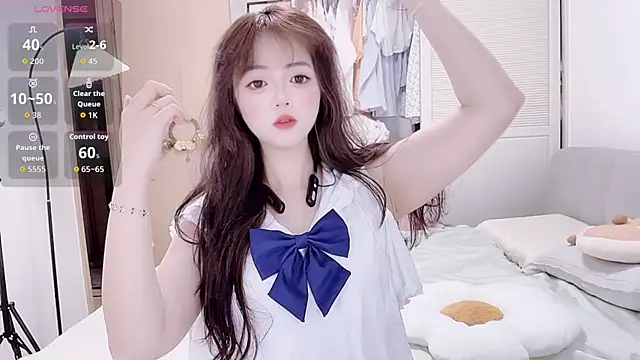 Snapshot of DDDDDoremi chatting on September 15, 1:50 am DDDDDoremi online show from September 15, 1:50 am