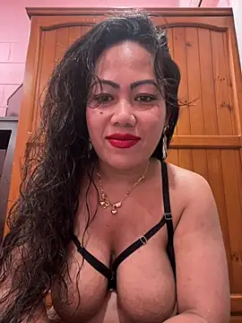 Lindarossyta online show from July 21, 7:26 pm